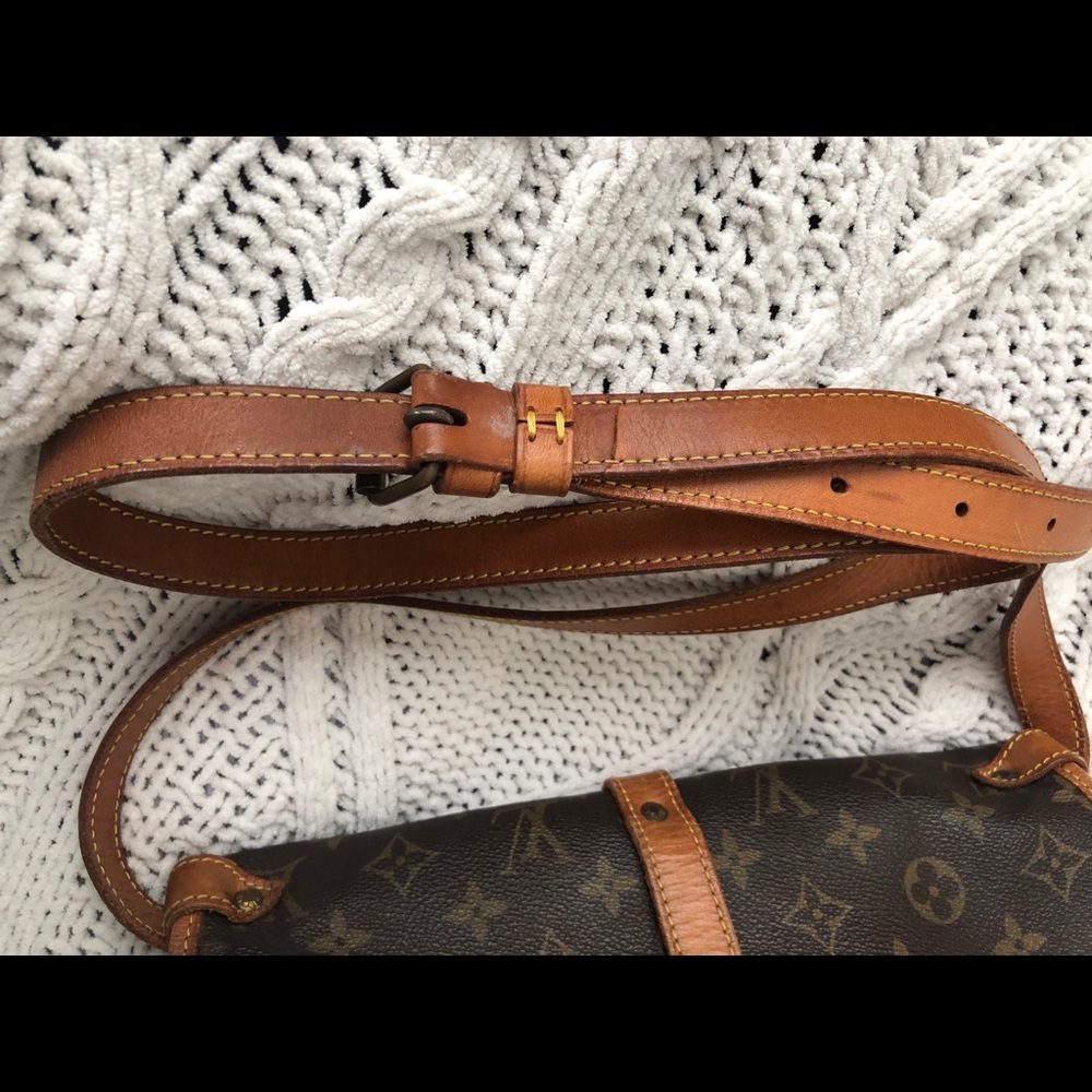 🎁 🎄🎄💯LOUIS VUITTON SAUMUR MM🎄🎄 🎁 - Picture 6 of 13